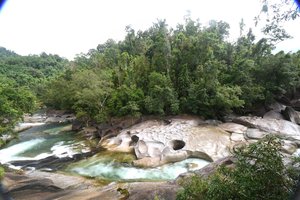 Babinda Boulders