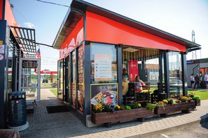 लक्स कबाब रेस्तरां